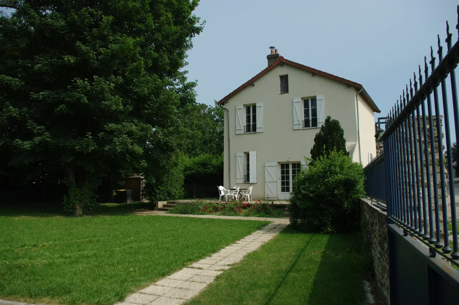 Chambre D 15 à Lavanderie
