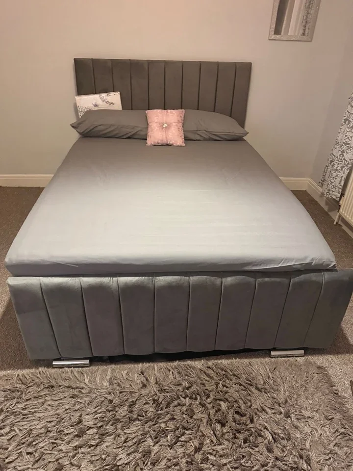 Room Preston Gardens in Luton
