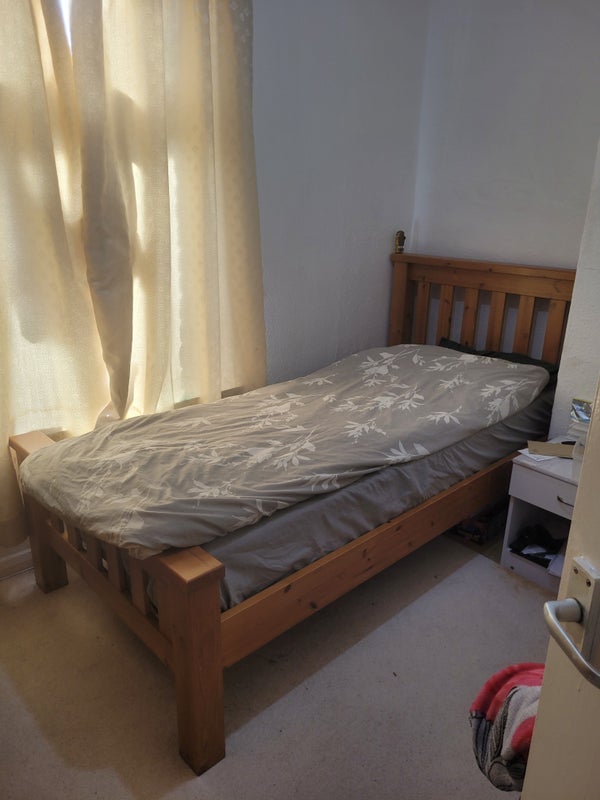 Room Radnor Street in Manchester