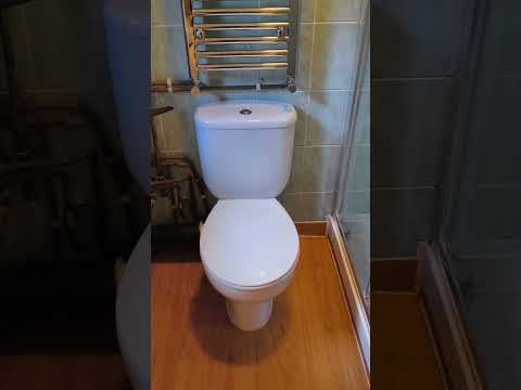 Flat Heathfield Gardens in Greater London
