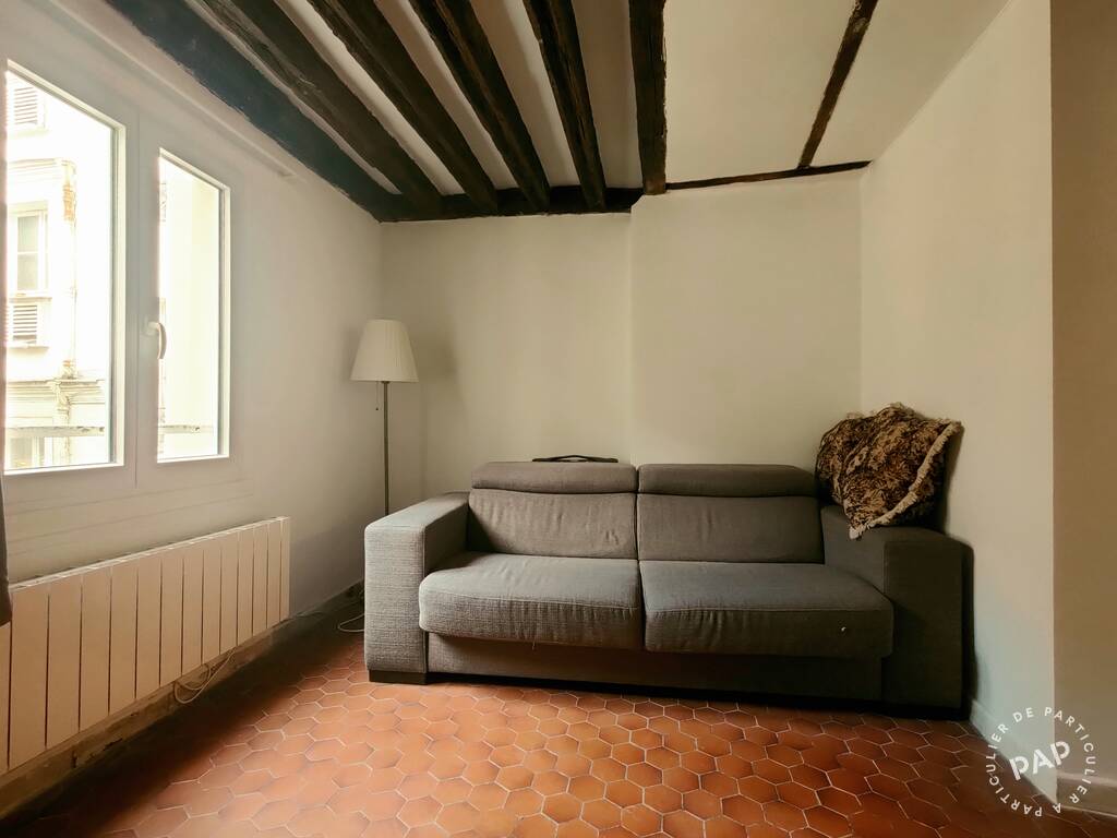 Room Rue du Bourg Tibourg in Paris