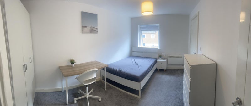Room Cyclops Mews in Greater London