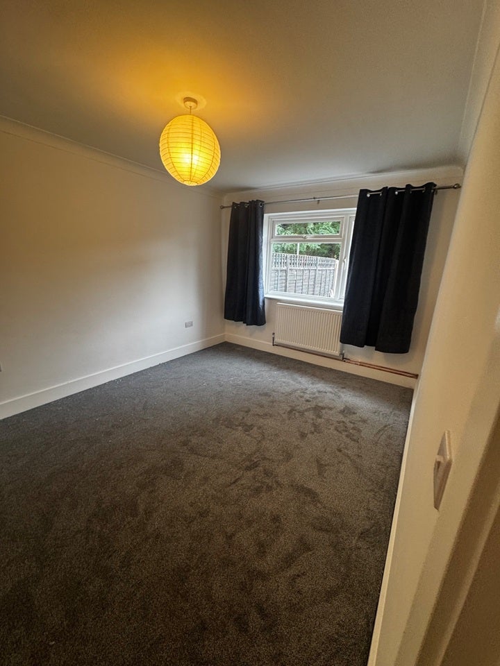 Flat Milford Close in Greater London