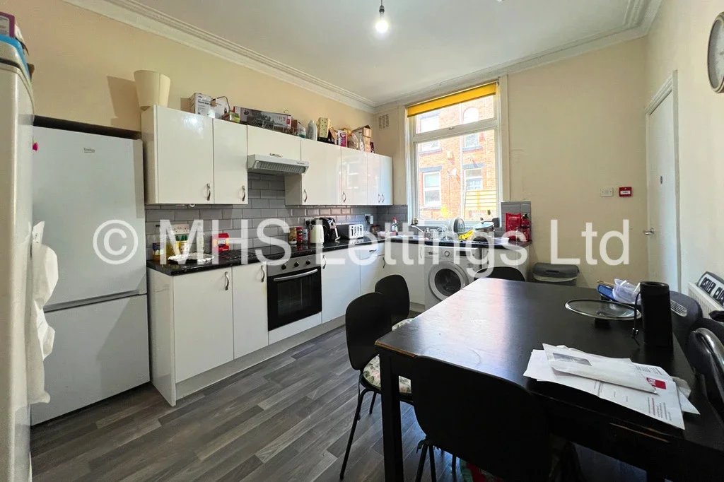 Room Delph Mount in Leeds
