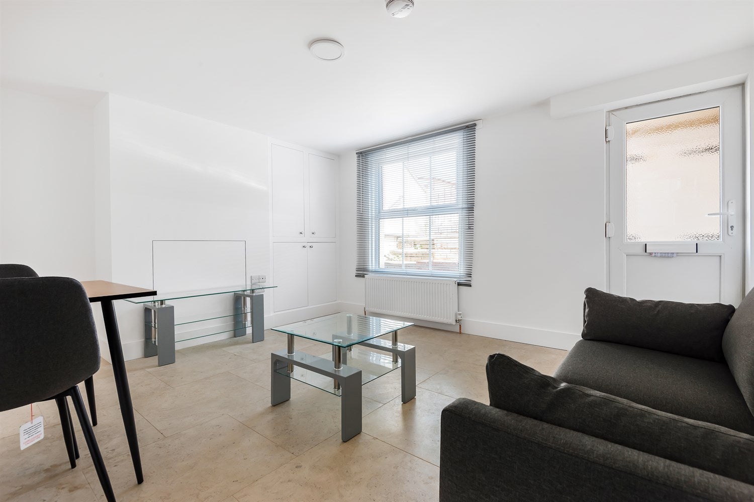 Flat Malthouse Lane in Reading
