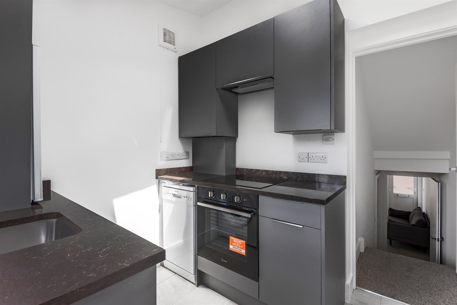 Flat Malthouse Lane in Reading
