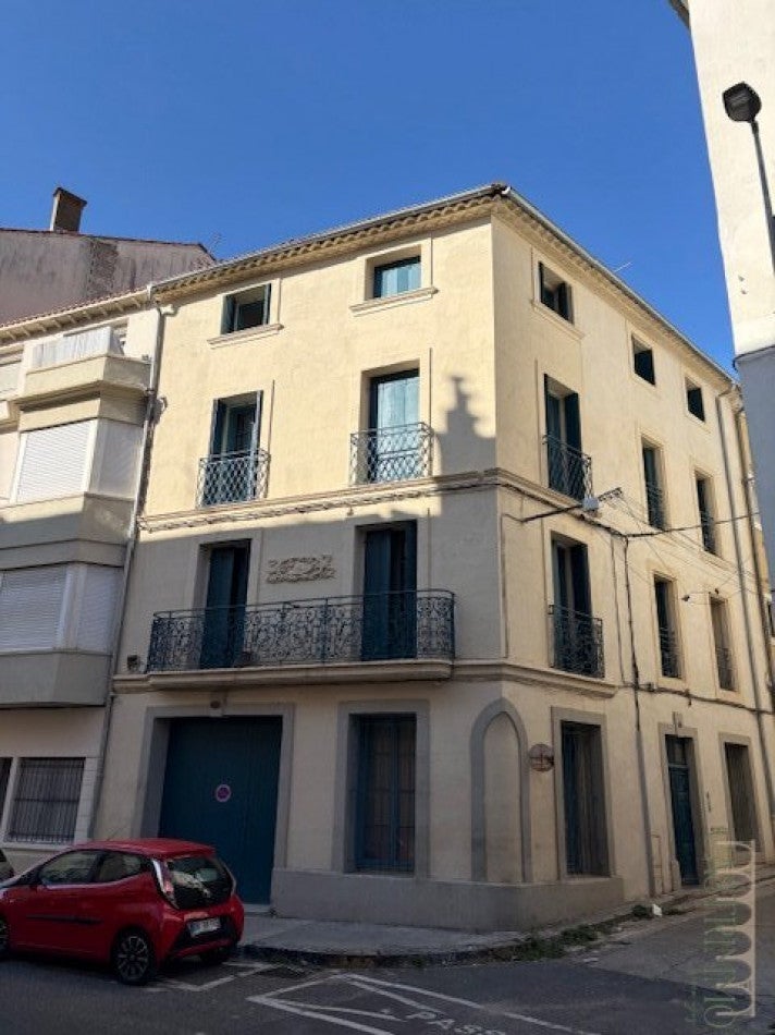 Flat Avenue Maréchal Foch in Béziers