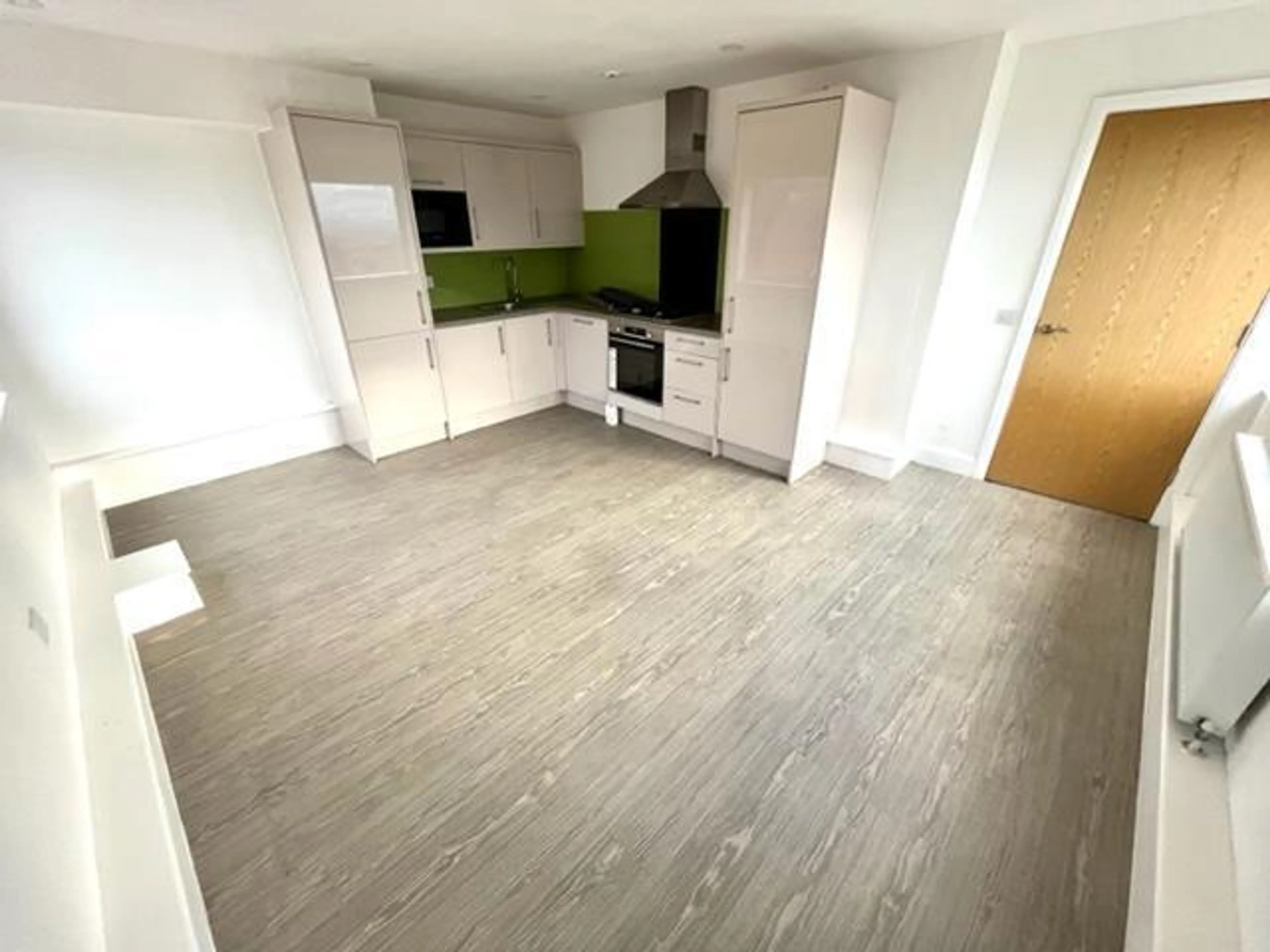 Flat Goodrich Mews in Coseley