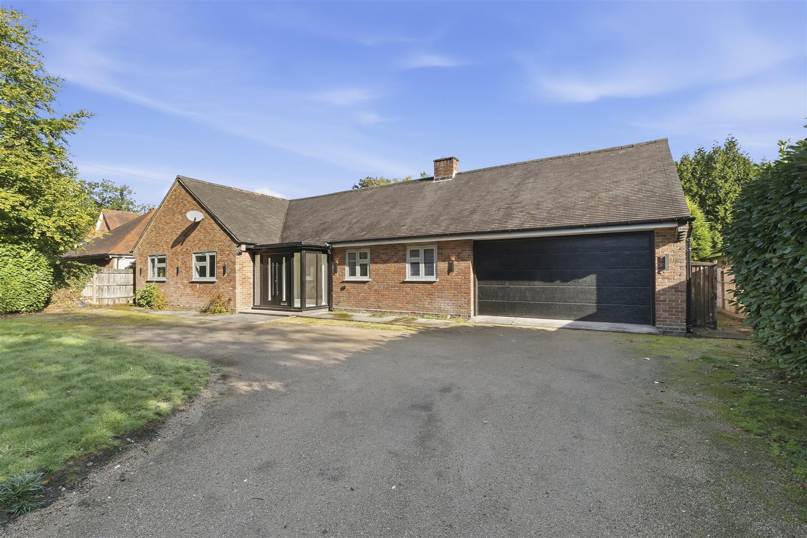 House Burnett Road in Shenstone
