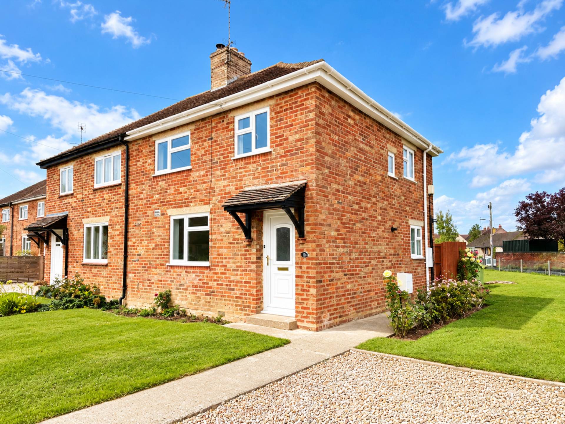 House Dulverton Place in Cotswold District