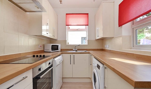 Flat Edmund Road in Sheffield