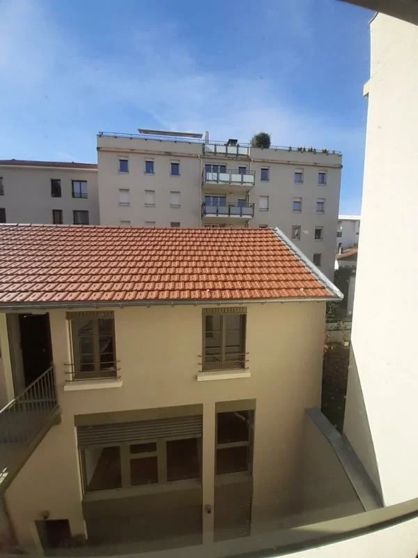 Appartement Rue Paul Lafargue à Villeurbanne