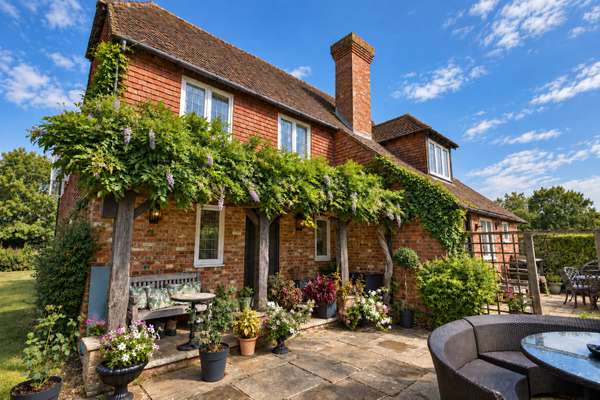 House Small Hythe Road in Tenterden