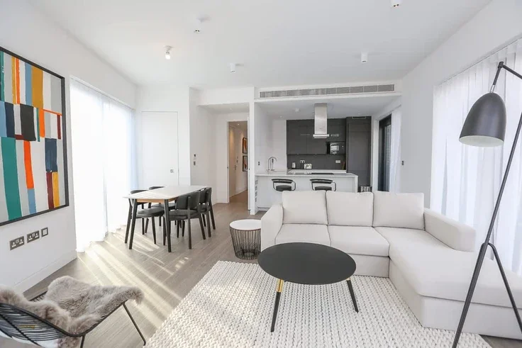 Flat King John Court in Greater London