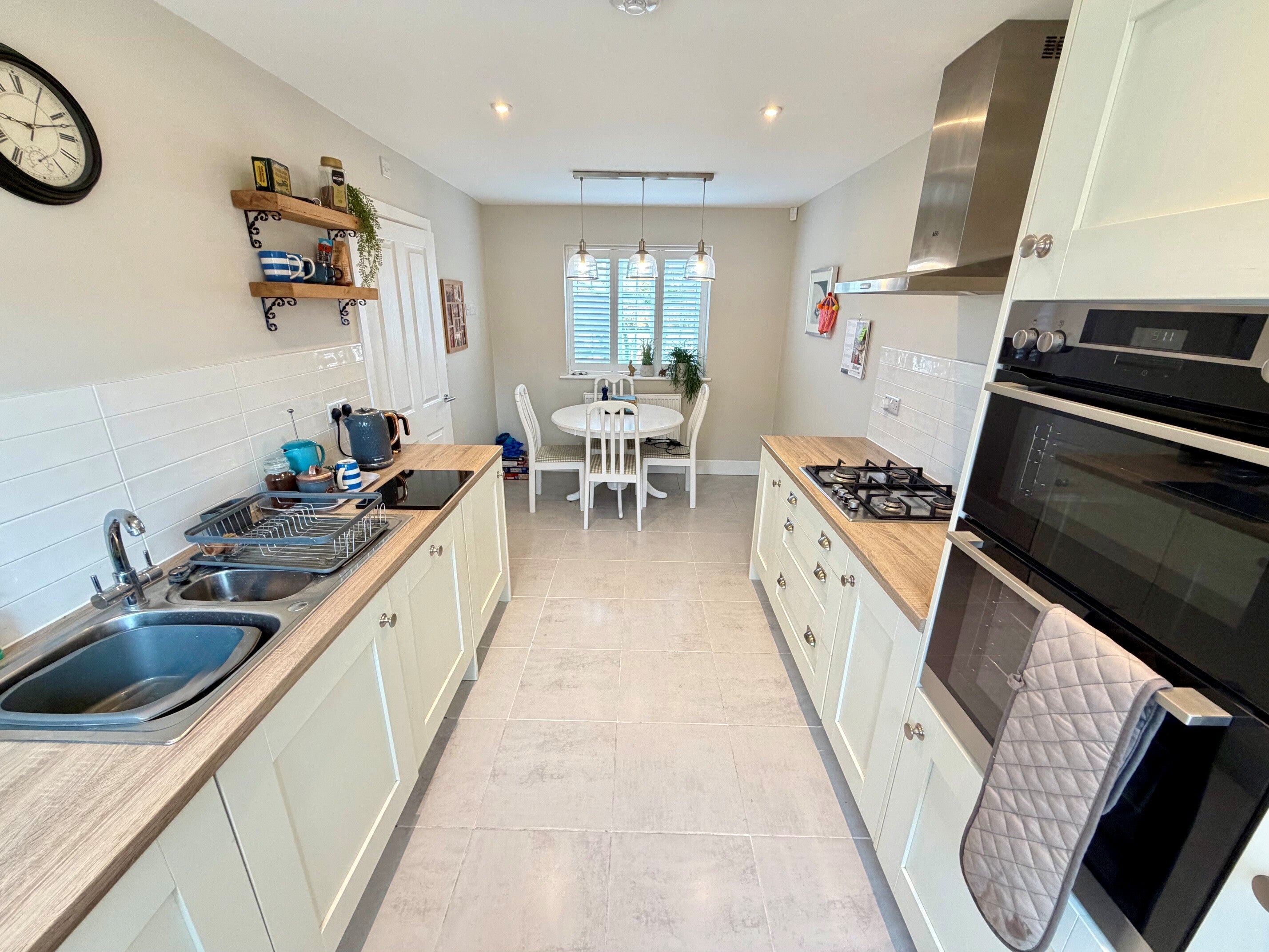 House Roundhouse Way in Charnwood