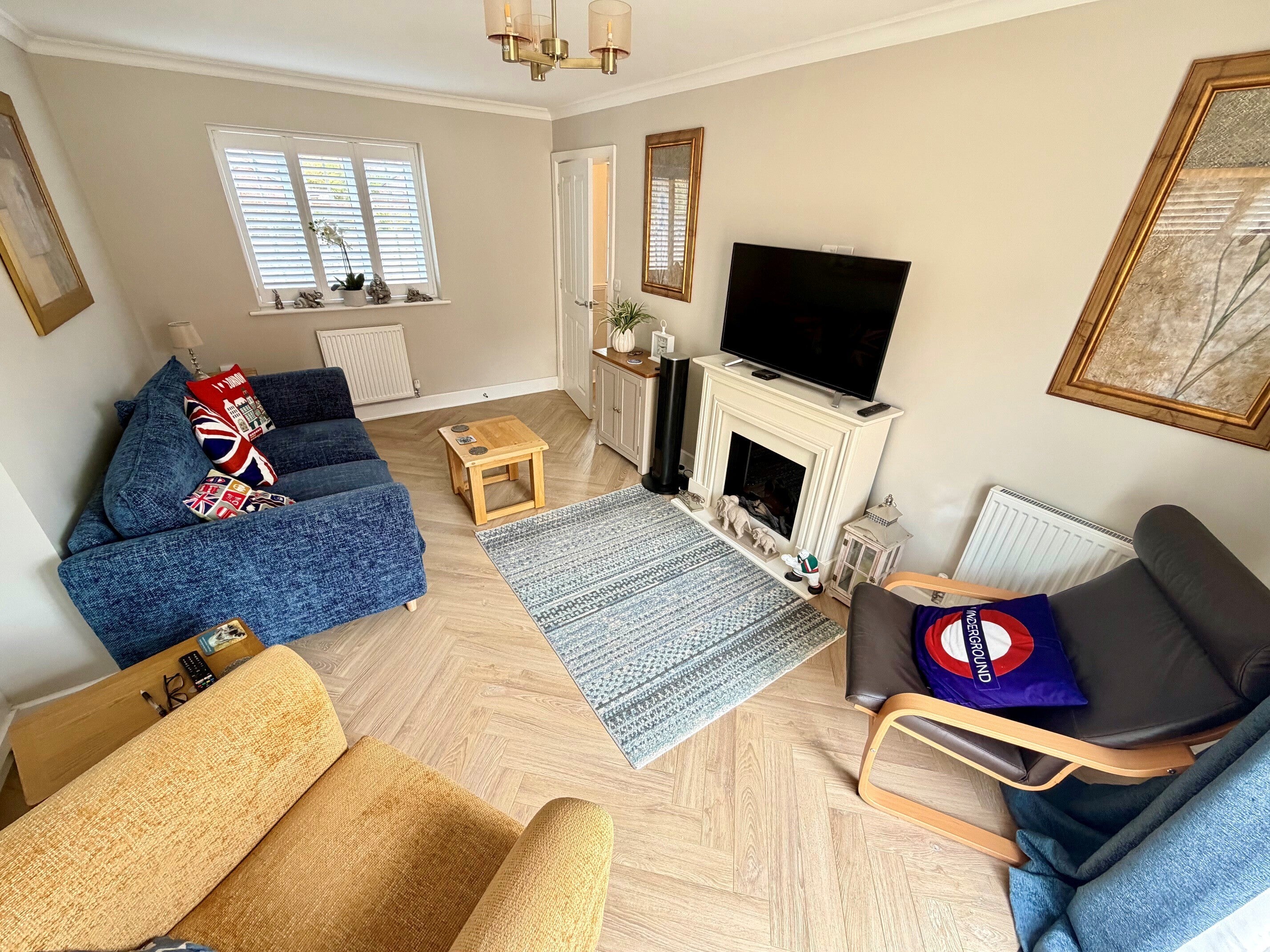 House Roundhouse Way in Charnwood