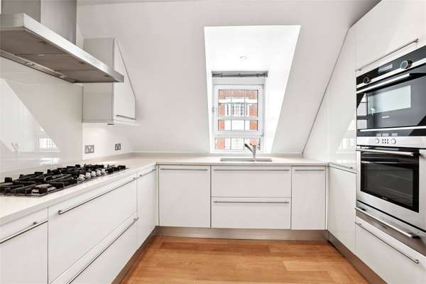 Flat Elystan Street in Greater London