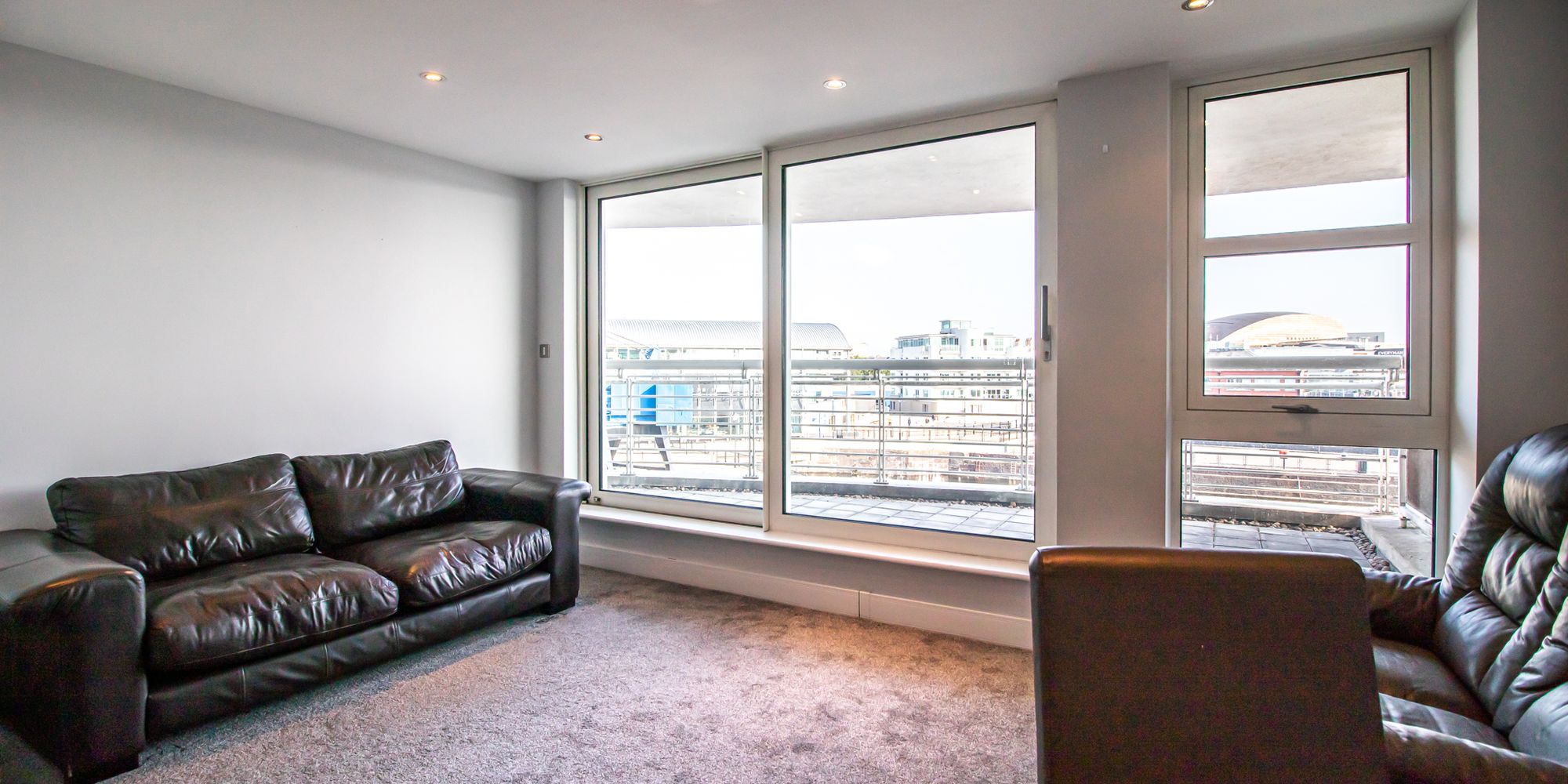 Flat Havannah Street in Cardiff