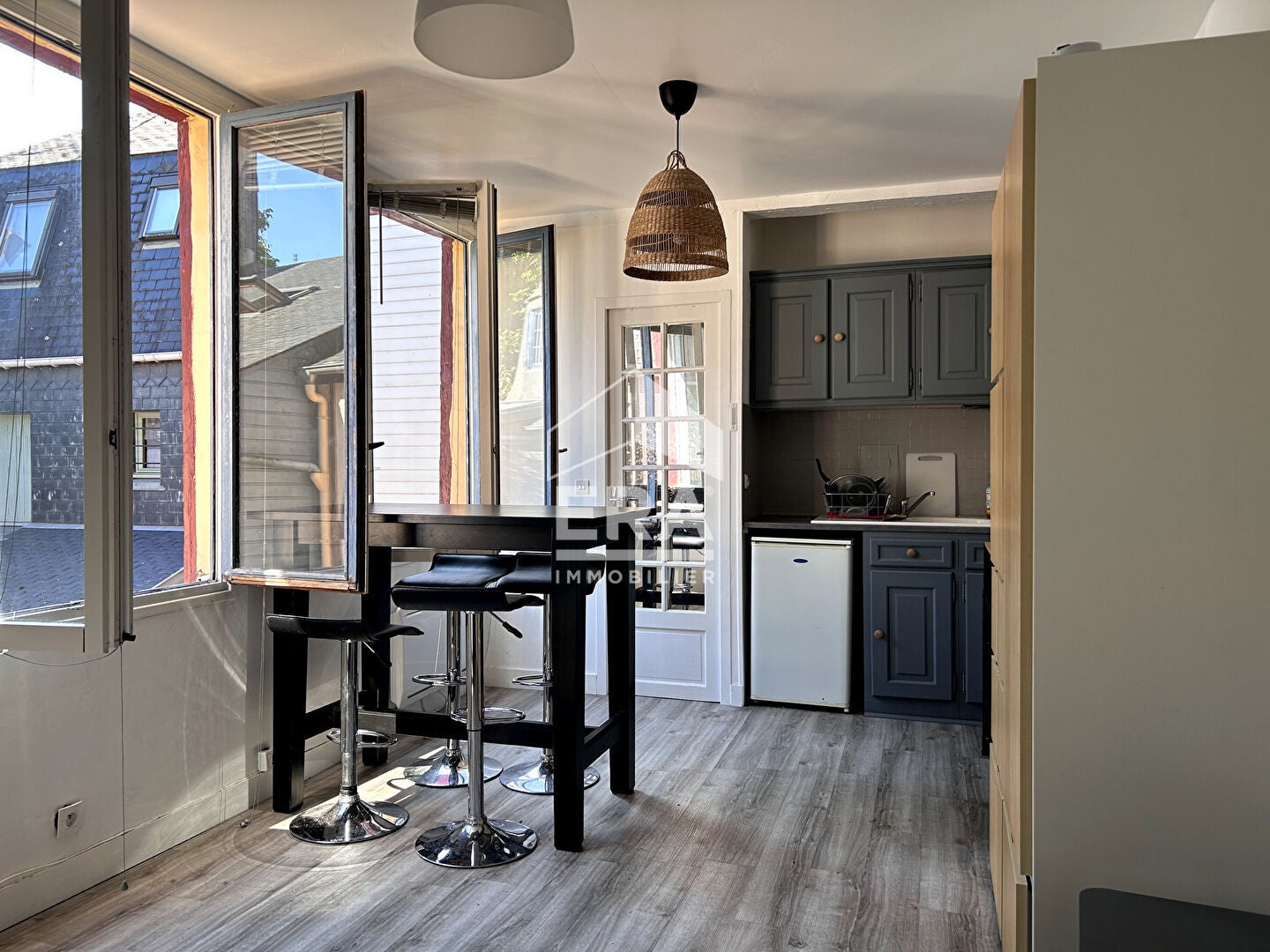 Flat Rue Saint-Nicaise in Rouen