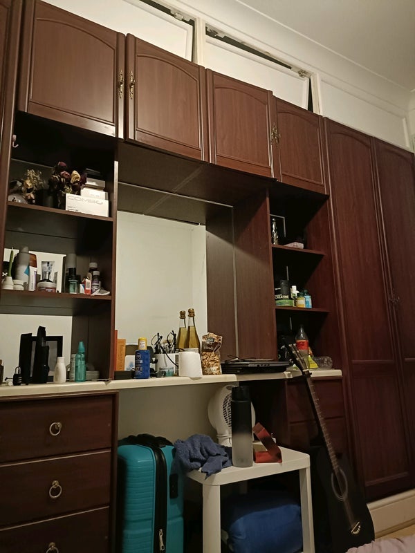 Room Crescent Road in Greater London