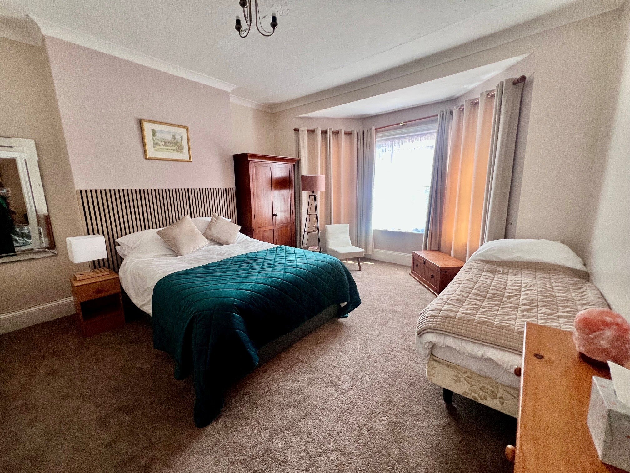 Flat Adeline Road in Bournemouth