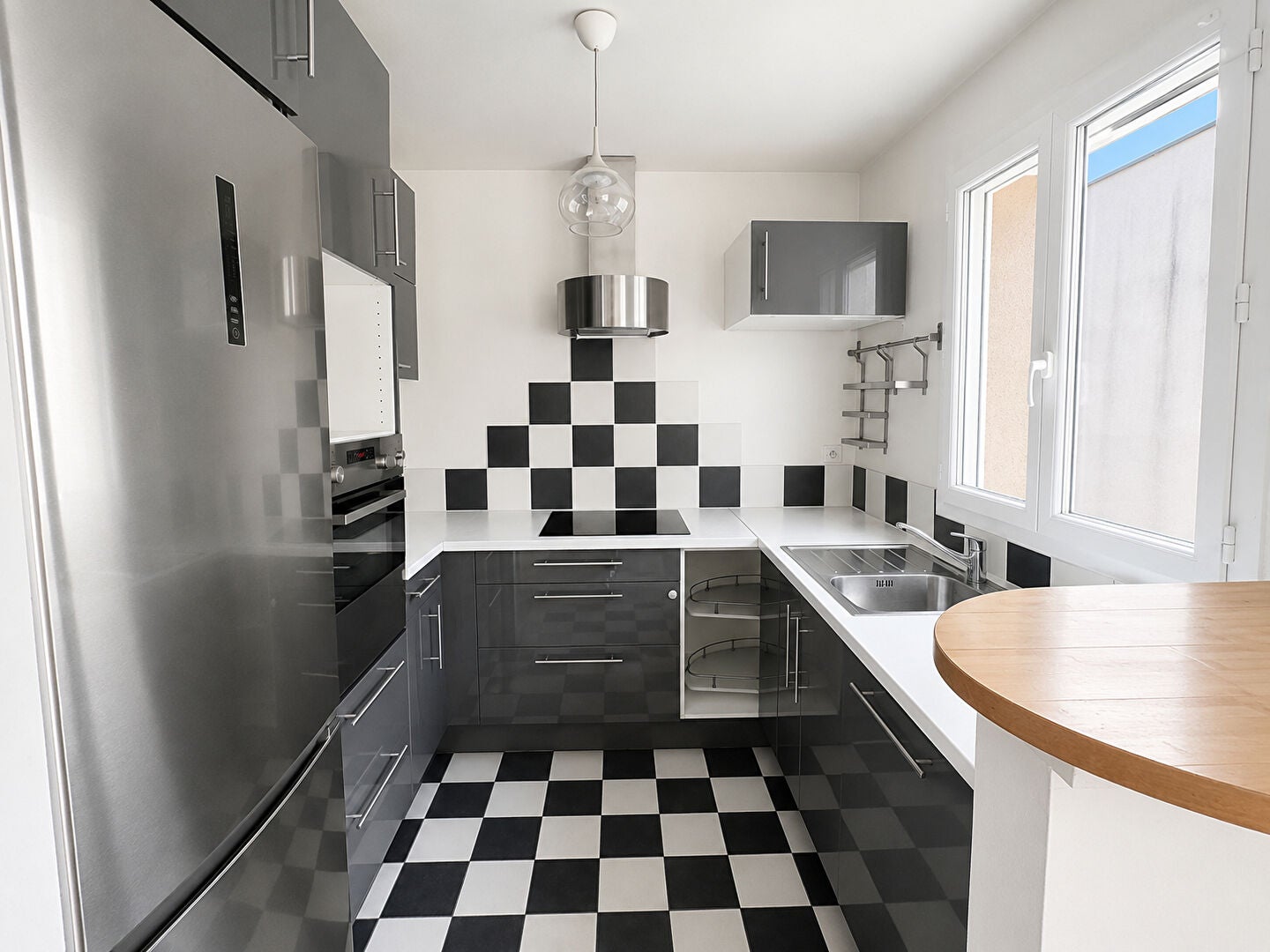 Flat Rue Rouget de l'Isle in Malakoff
