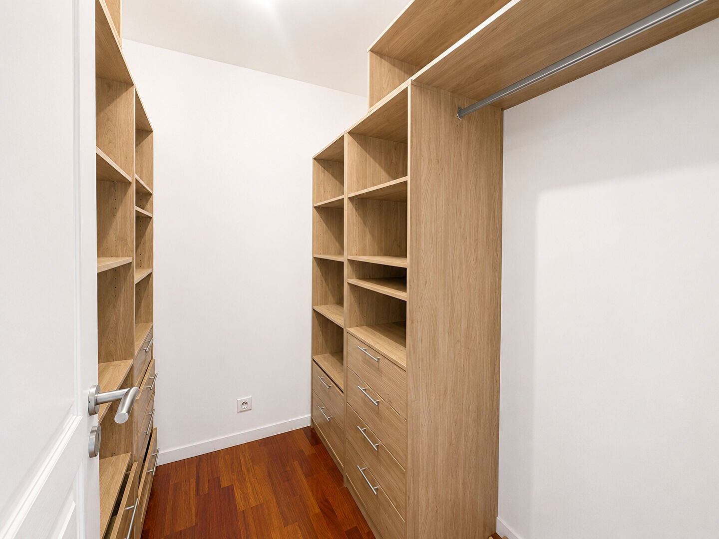 Flat Rue Rouget de l'Isle in Malakoff