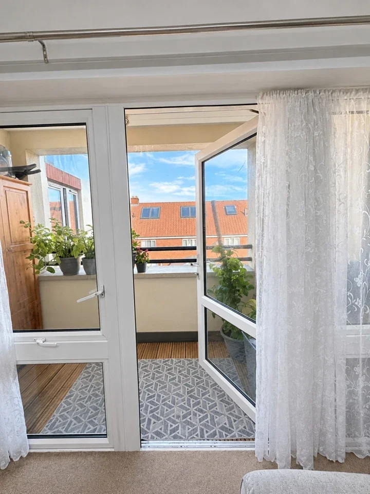 Flat Chamberlain Close in Greater London