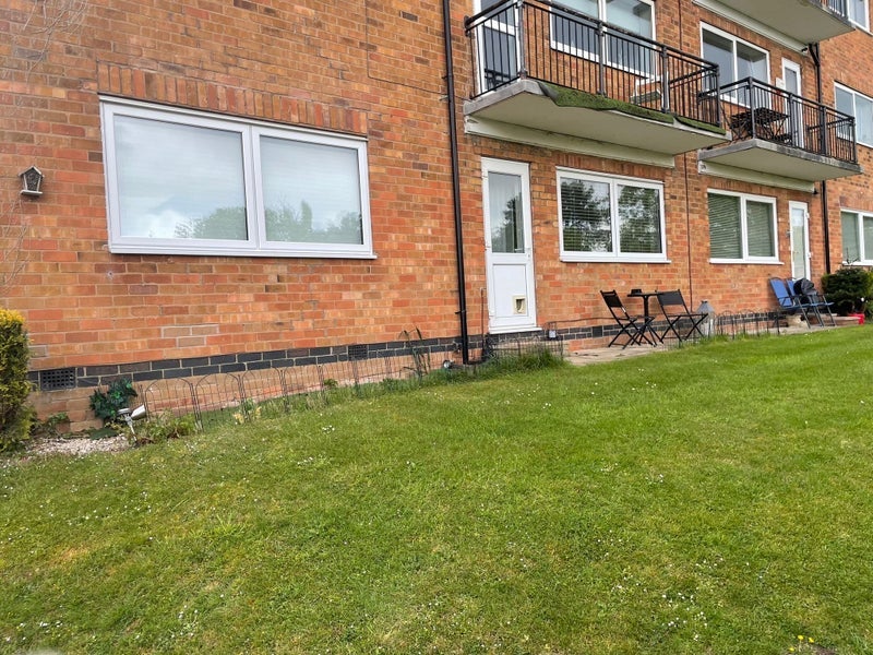 Flat Meadow Drive in Metropolitan Borough of Solihull