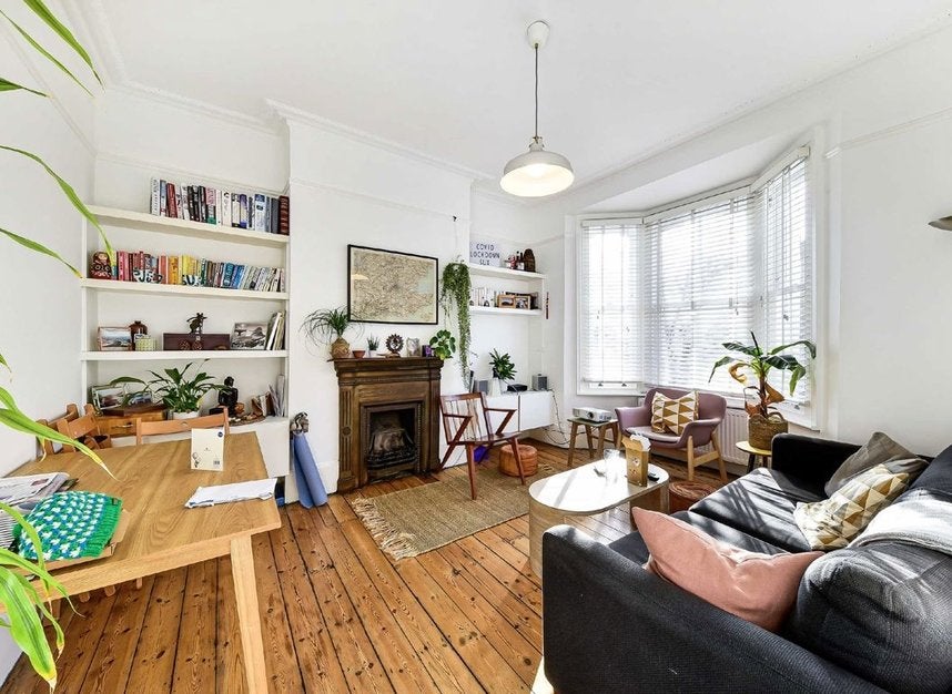 House Tadmor Street in Greater London