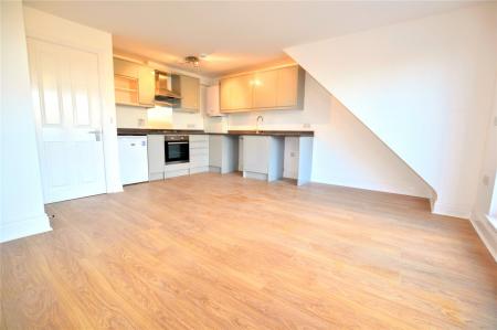 Flat Dorset Road in Greater London
