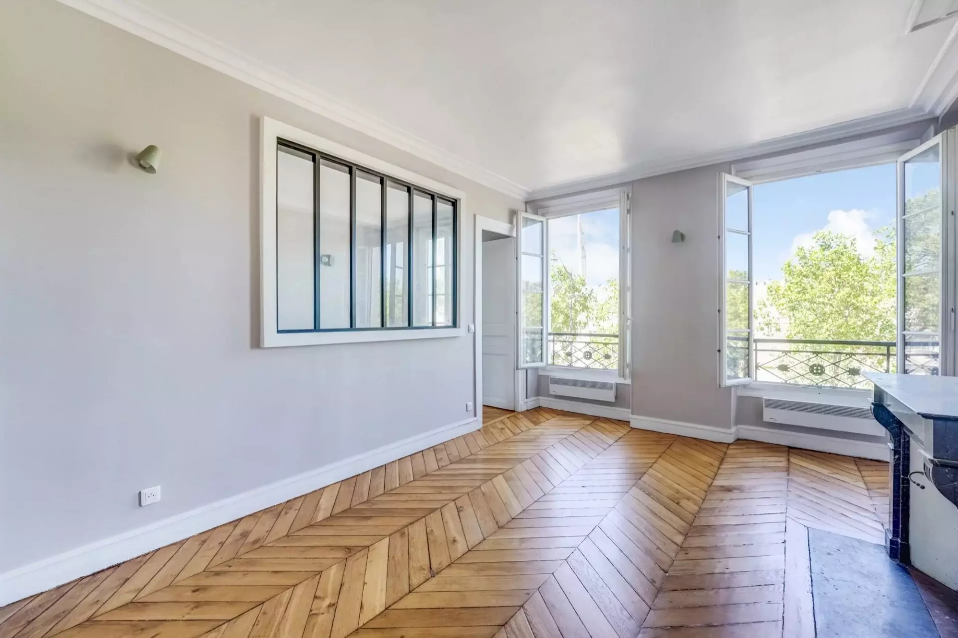 Flat Boulevard Saint-Germain in Paris
