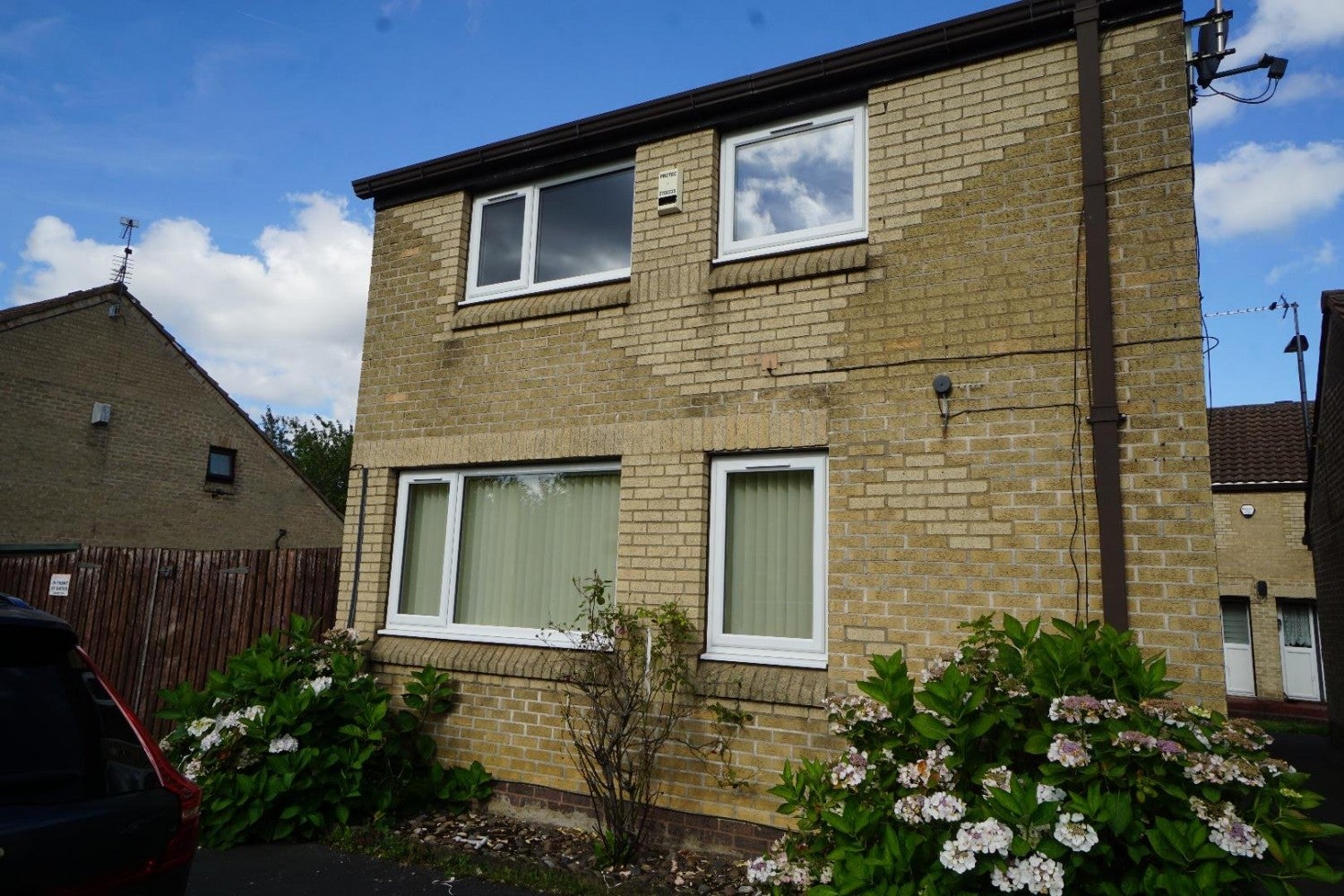 House Skye Edge Avenue in Sheffield