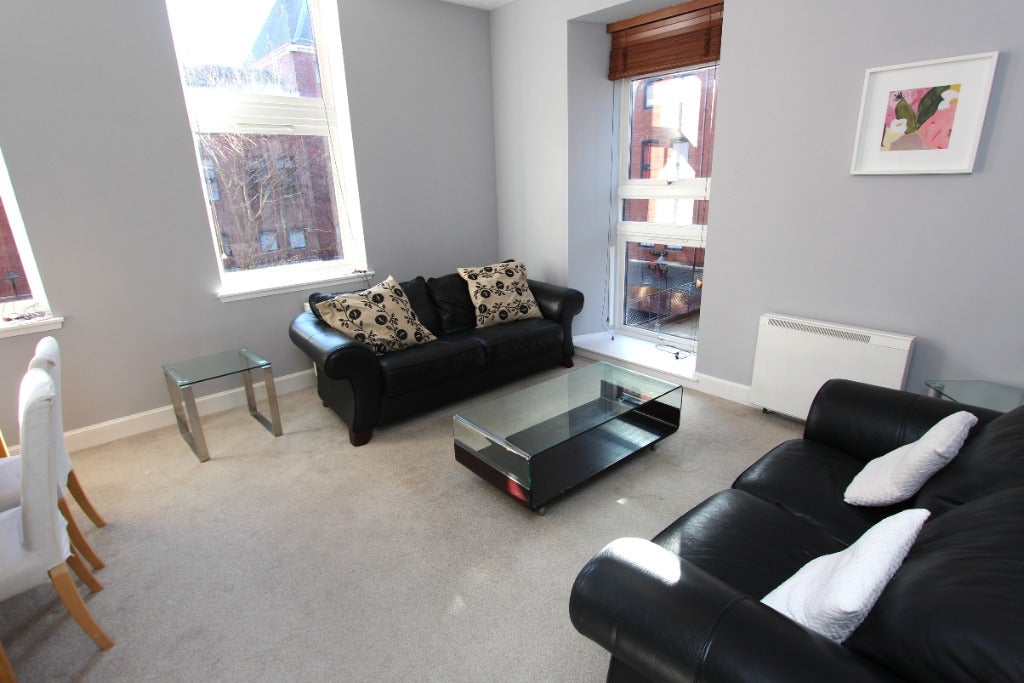 Flat Appin Street in City of Edinburgh