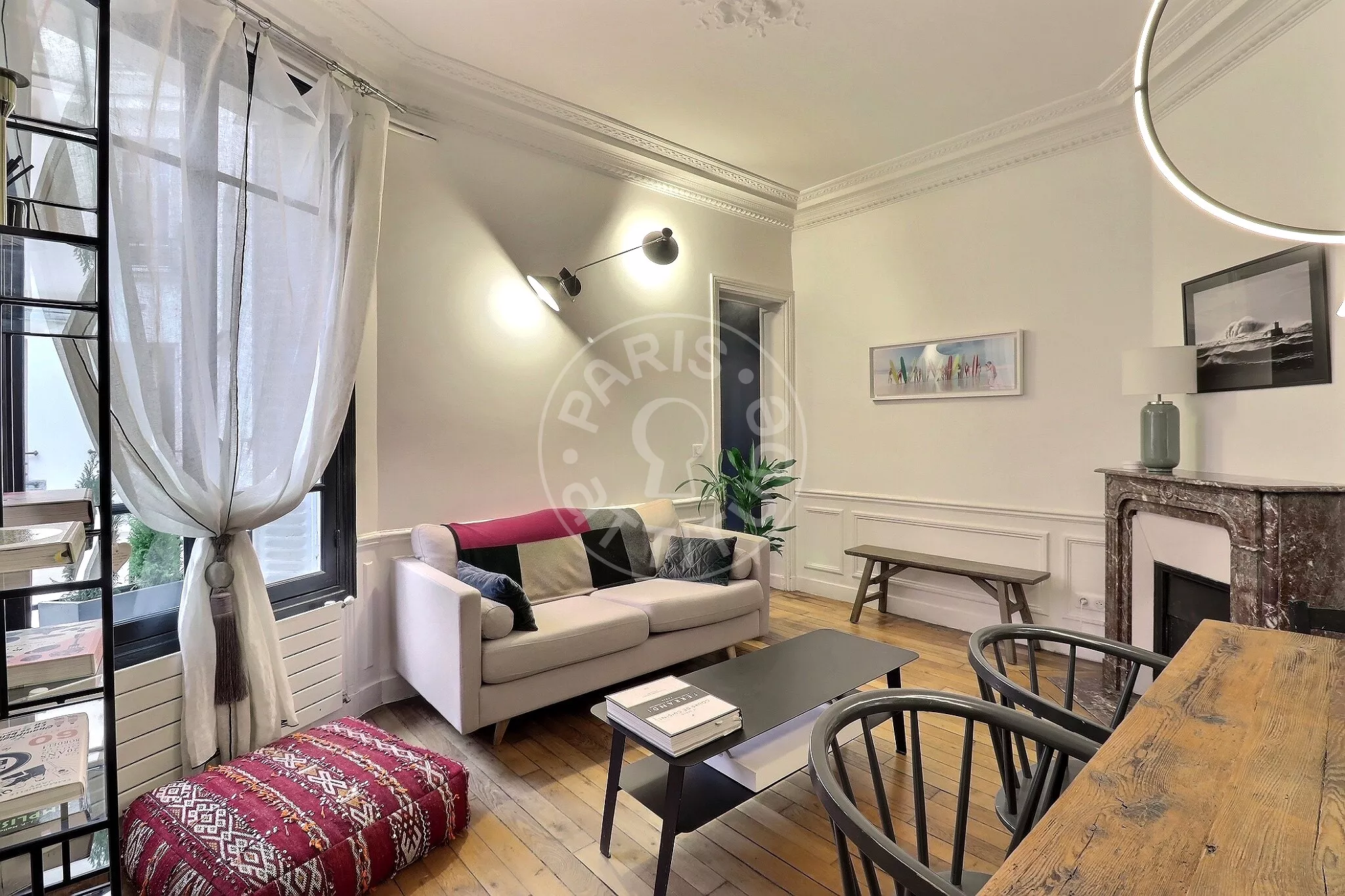 Flat Rue Étienne Jodelle in Paris