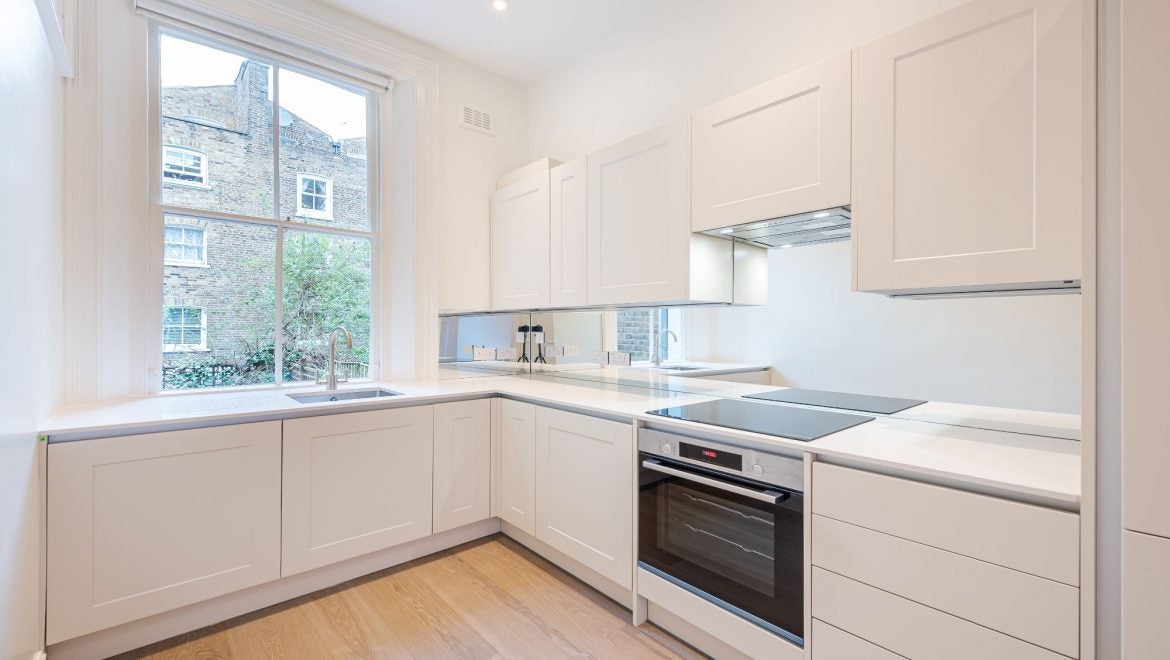 Flat Bonchurch Road in Greater London