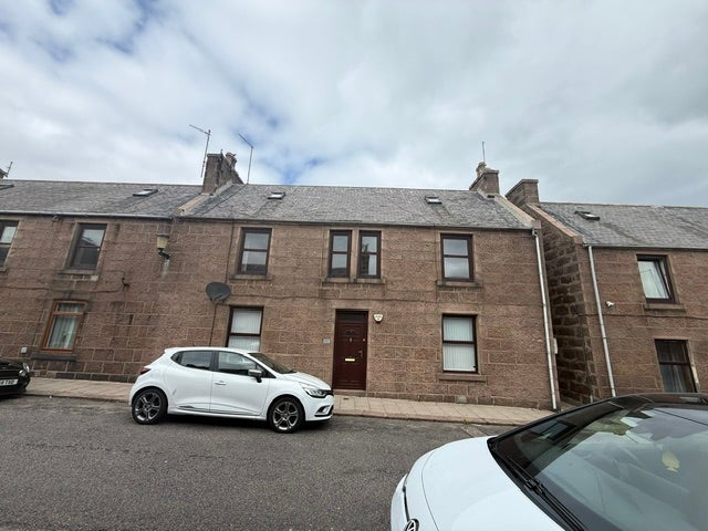 Flat Almanythie Road in Peterhead