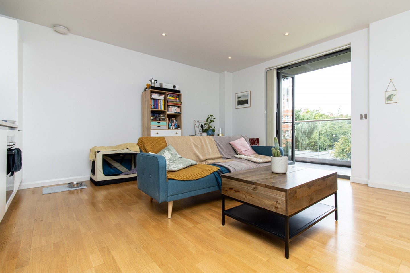 Flat Avonmore Road in Greater London
