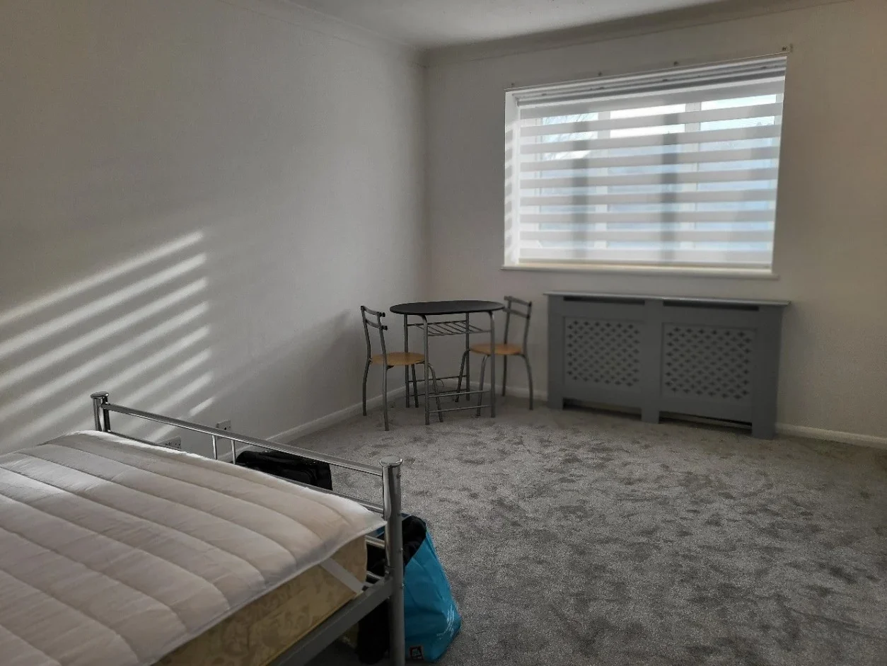 Flat Derby Road in Bournemouth