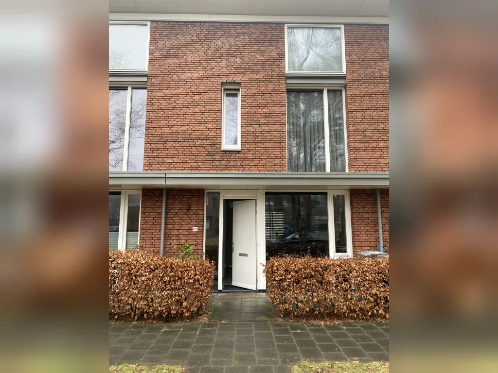 Woonhuis aan de Valtherzandweg in Emmen