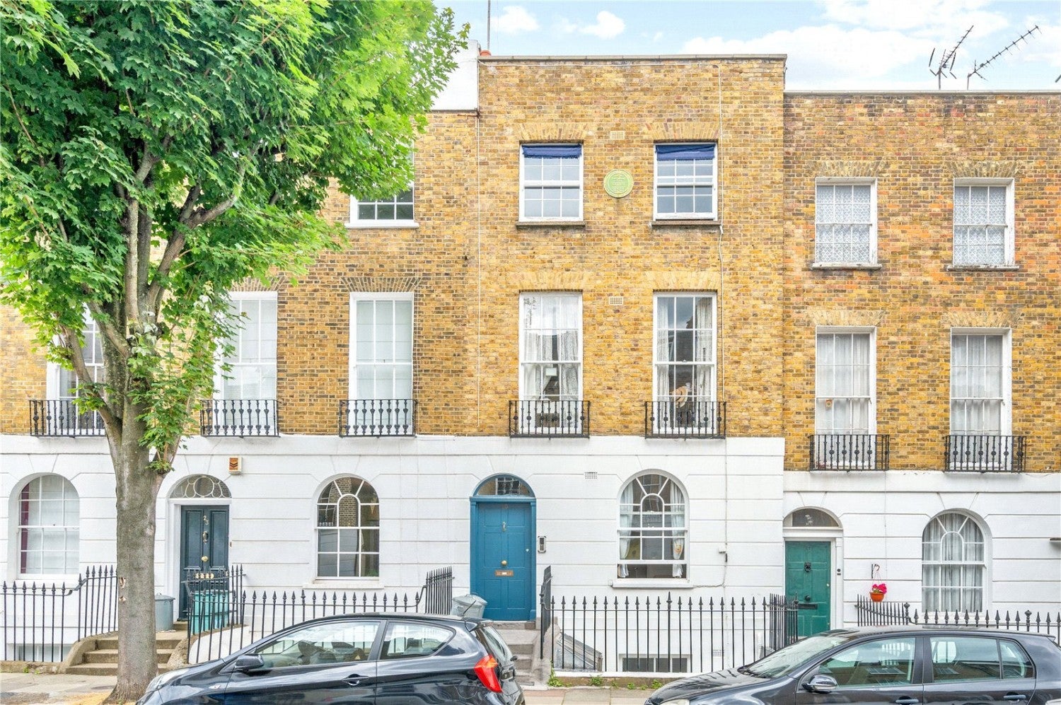 Flat Noel Road in Greater London