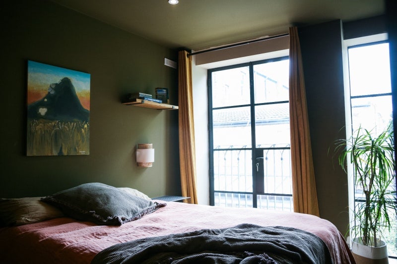 Room Vining Street in Greater London