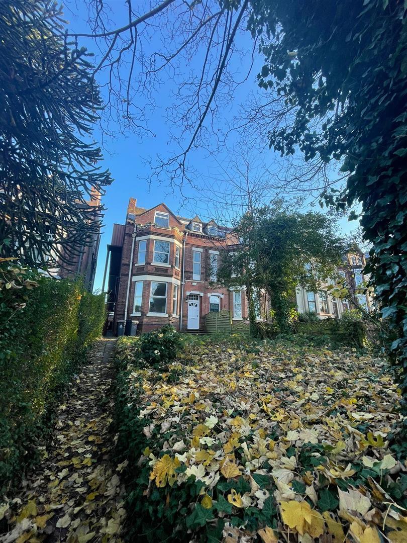 Flat Lichfield Road in Walsall