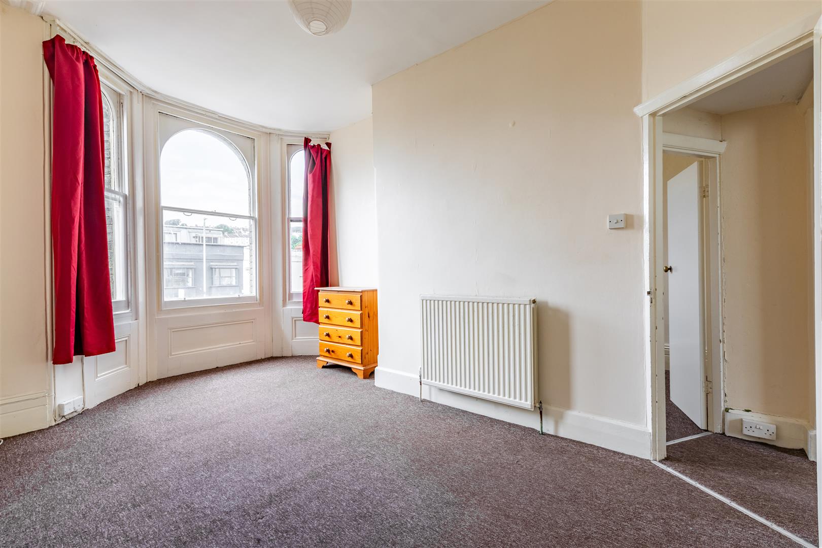 Flat Gladstone Terrace in Brighton