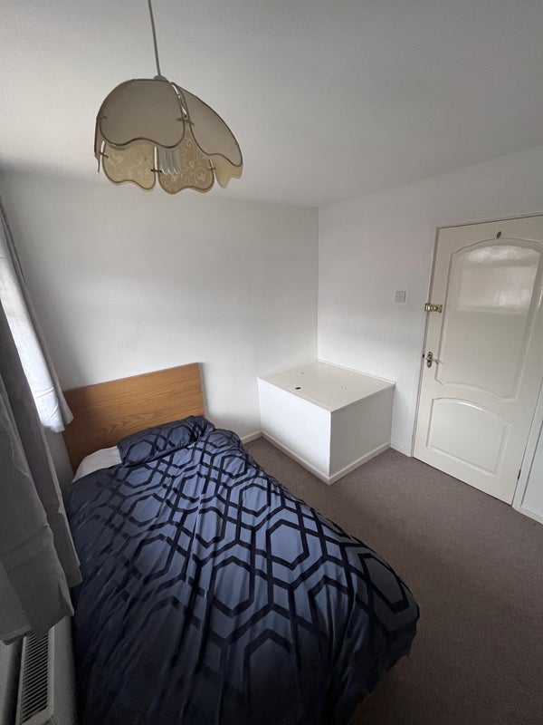 Room Brockhurst Gardens in Bristol