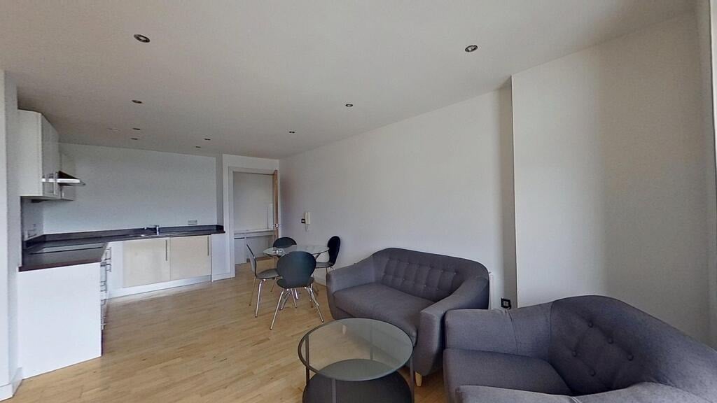 Flat Gotts Road in Leeds