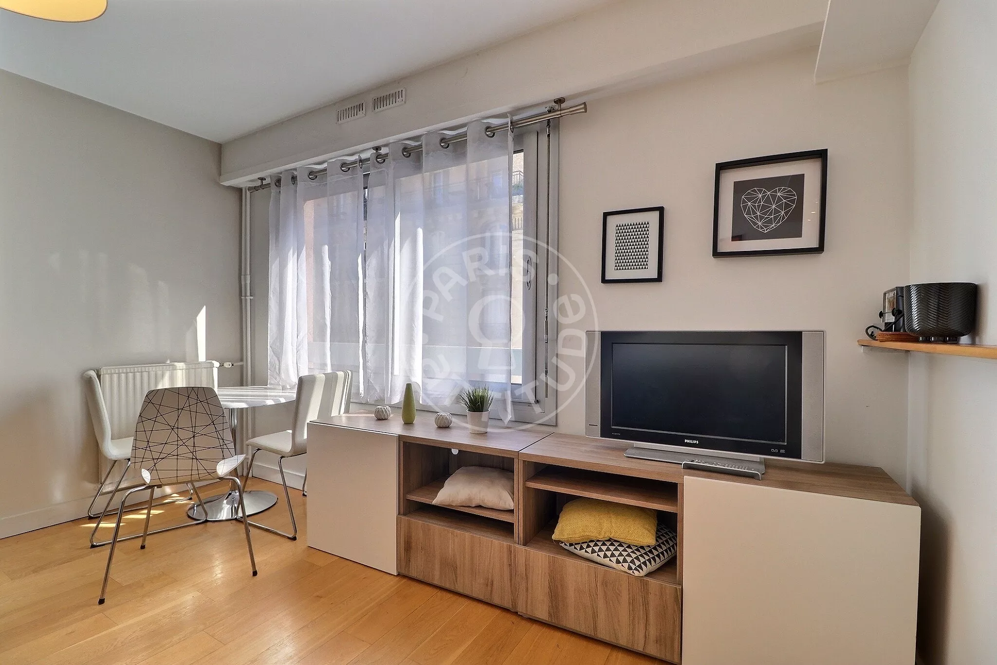 Appartement Quai de l'Oise à Paris