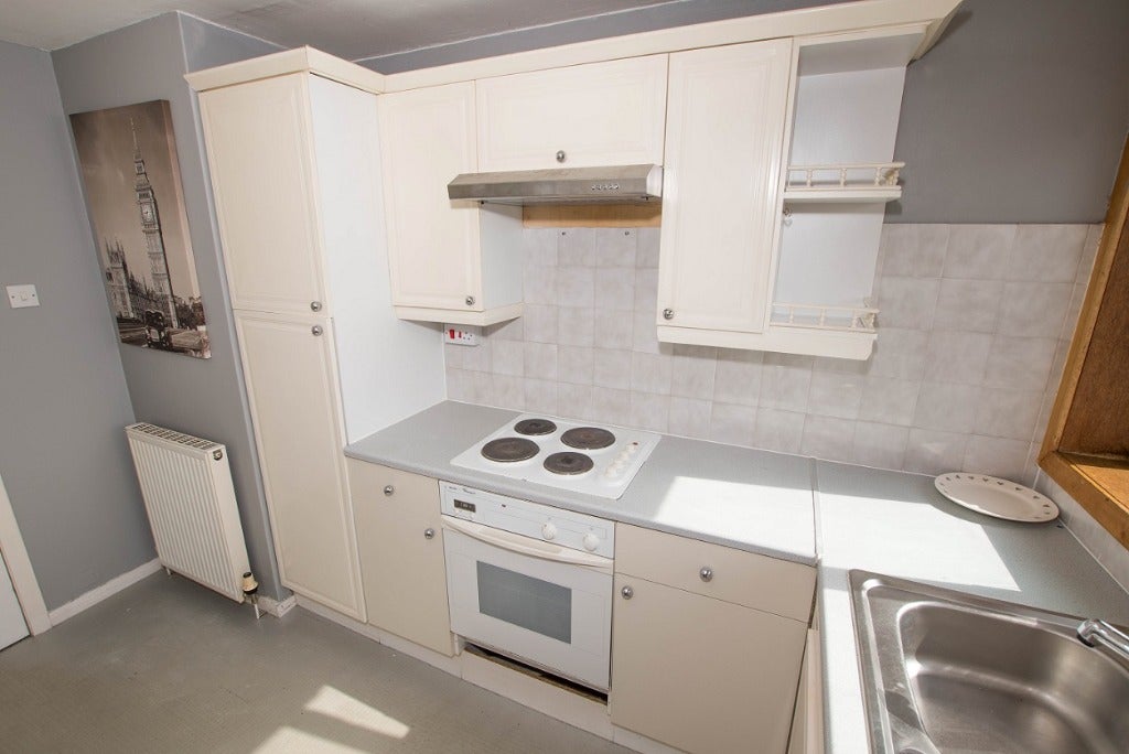 Flat Primrose Court in Rosyth