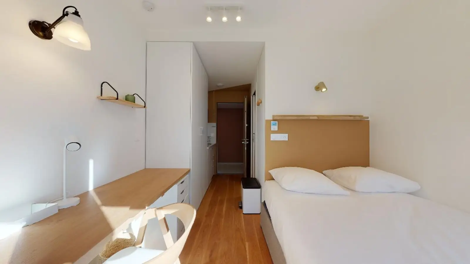 Flat Avenue de Villiers in Paris