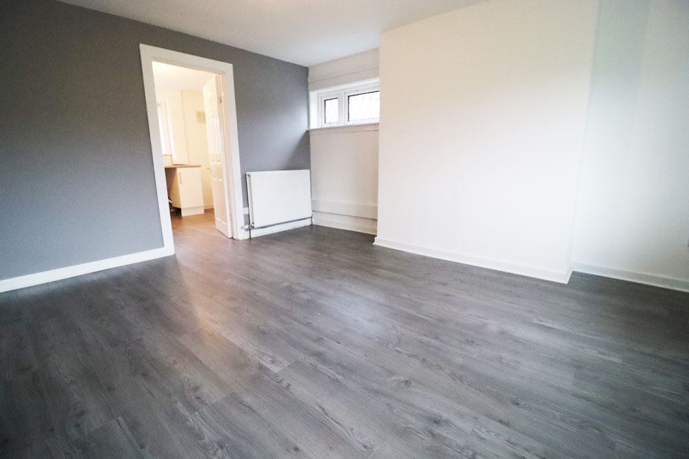 Flat Leitchland Road in Elderslie